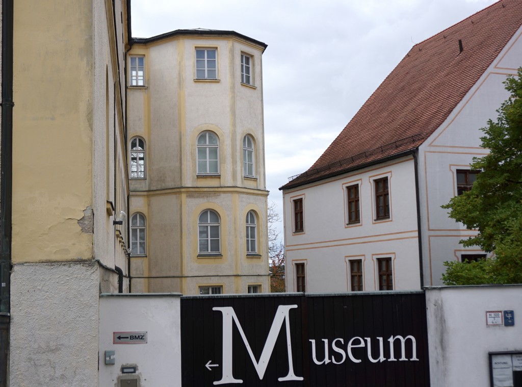 Das Oktogon, der markante achteckige Turm, soll bei der Sanierung des Diözesanmuseums weichen. 